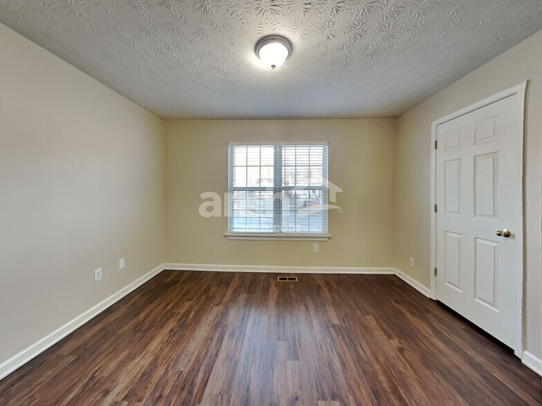 Building Photo - 3533 Shortleaf Run