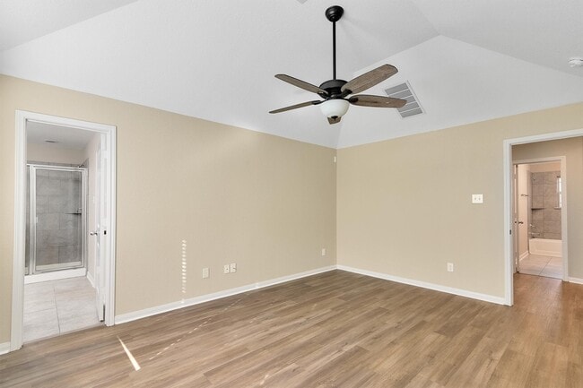 Building Photo - 5540 S Buffalo Cir