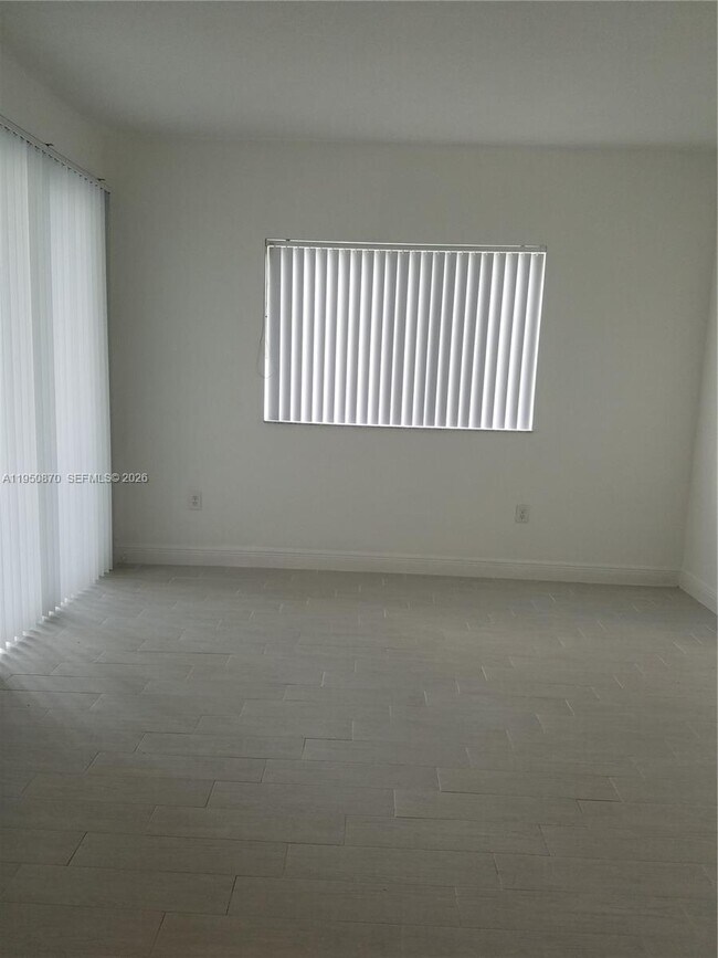 Building Photo - 10770 NW 66th St