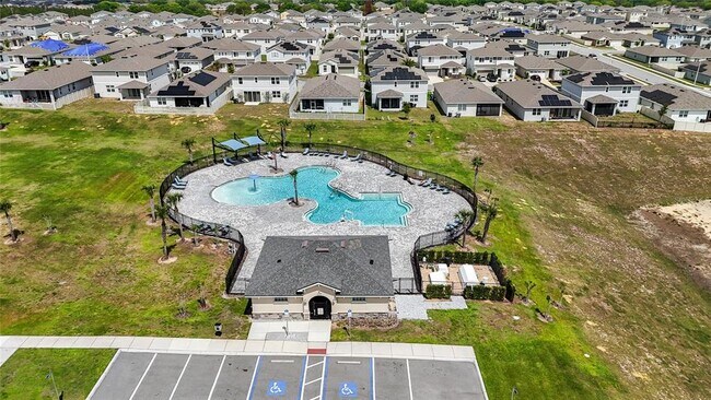 Building Photo - 1575 Aspen Ave