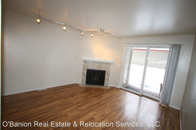 Building Photo - 1 br, 1 bath House - 2430 Sentry Drive, B106