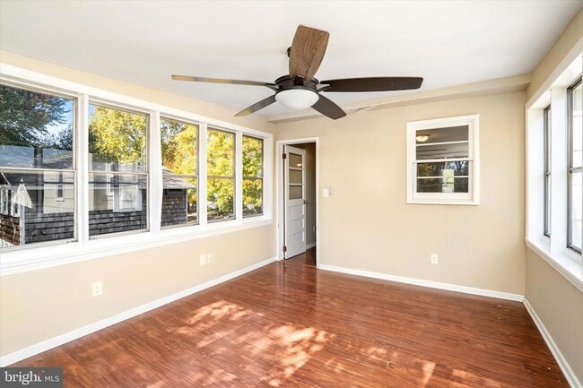 Building Photo - 45 Scattergood Ave