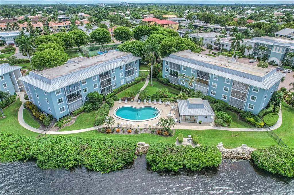 Building Photo - 1120 Little Neck Ct