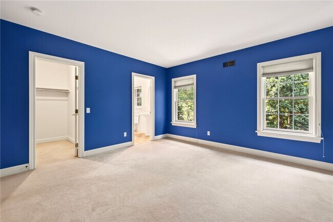 Building Photo - 6 Merrycreek Crossing