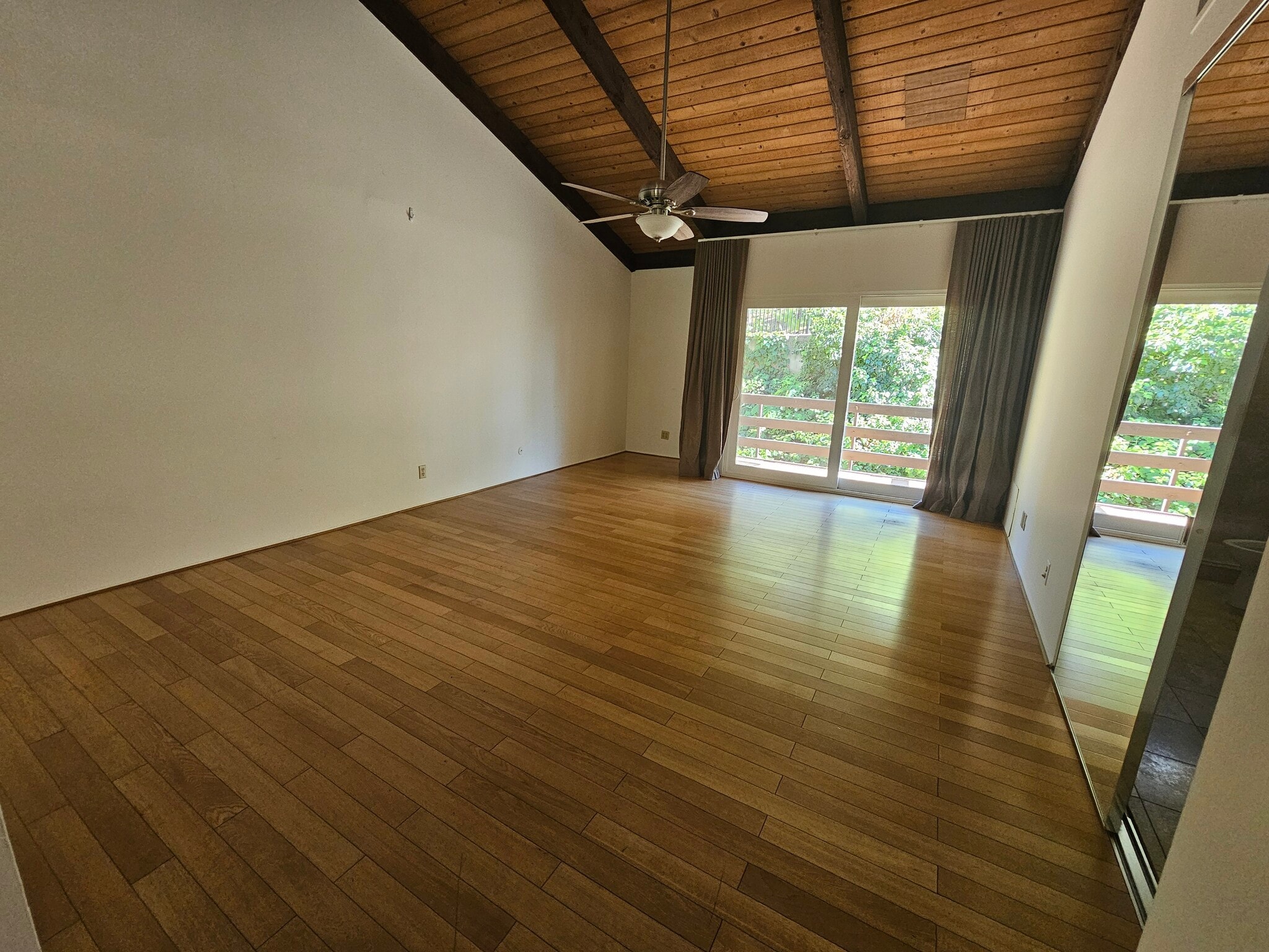 Building Photo - 4836 Balboa Ave