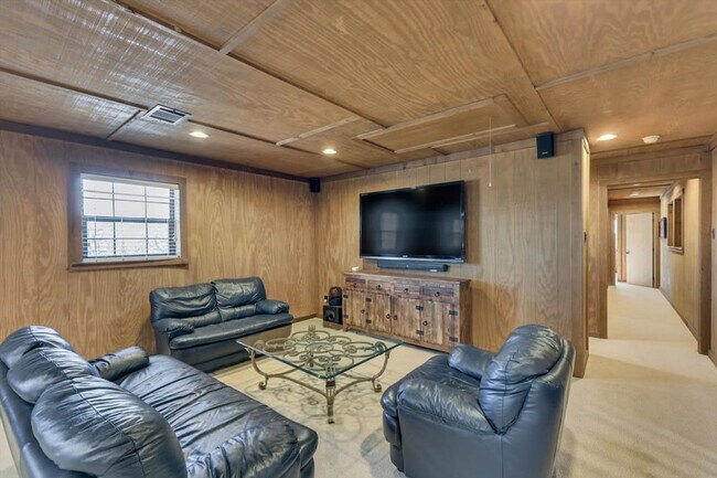 Building Photo - 9680 Co Rd 128