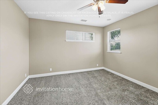 Building Photo - 6260 Parmeron Ln