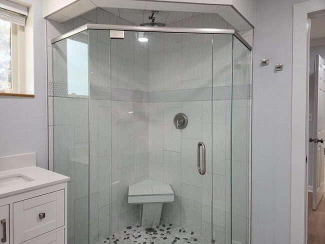 Building Photo - 100 Chula Vista Dr