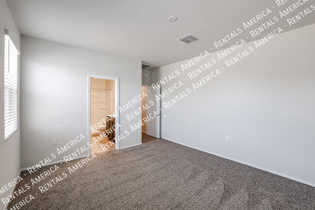 Building Photo - 30706 W Indianola Ave