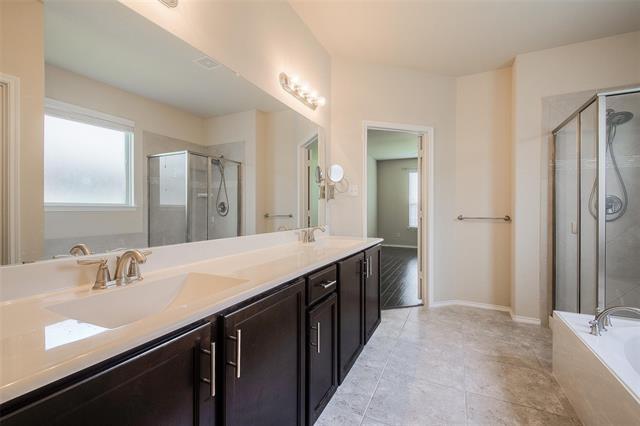 Building Photo - 10128 Horseshoe Ln