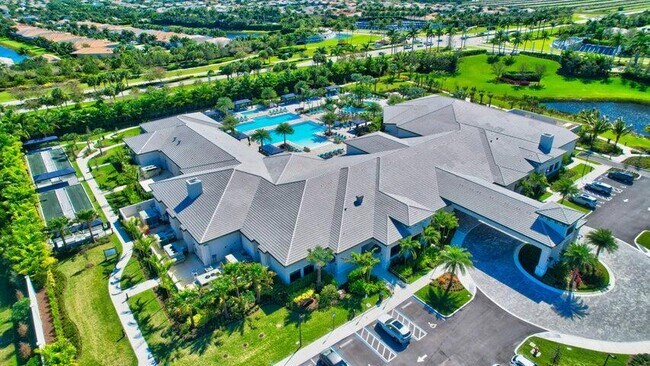 Building Photo - 12832 Veneto Springs Dr