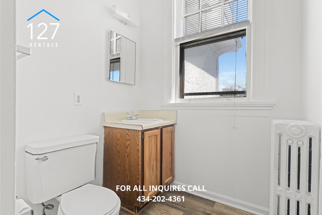 Building Photo - Cozy Upstairs 1-Bedroom Apartment in Fort ...