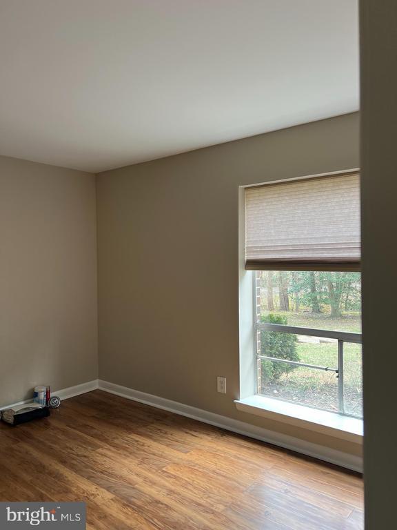 Building Photo - 11623 Vantage Hill Rd