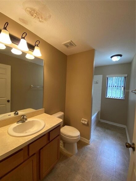 Building Photo - 6069 SW 131st Ln