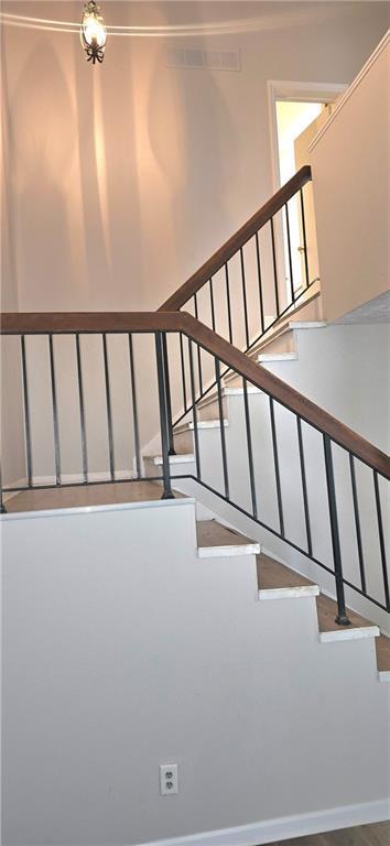 Building Photo - 8595 Parkside Dr