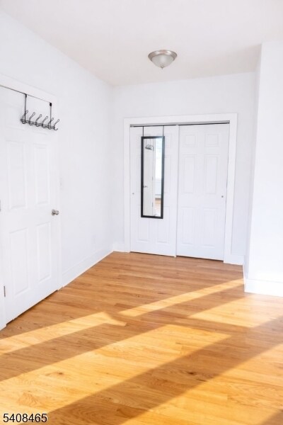 Building Photo - 110 Willow Ave