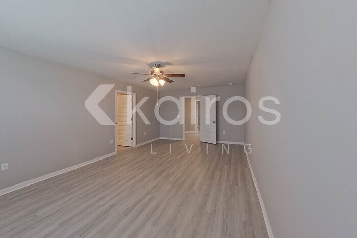 Building Photo - 4690 Malay Cir