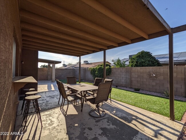 Building Photo - 10044 N 39th Ln