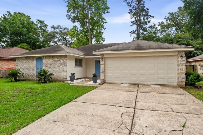 Building Photo - 4503 Pineville Ln