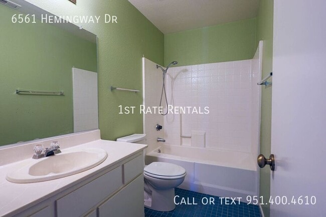 Building Photo - 6561 Hemingway Dr