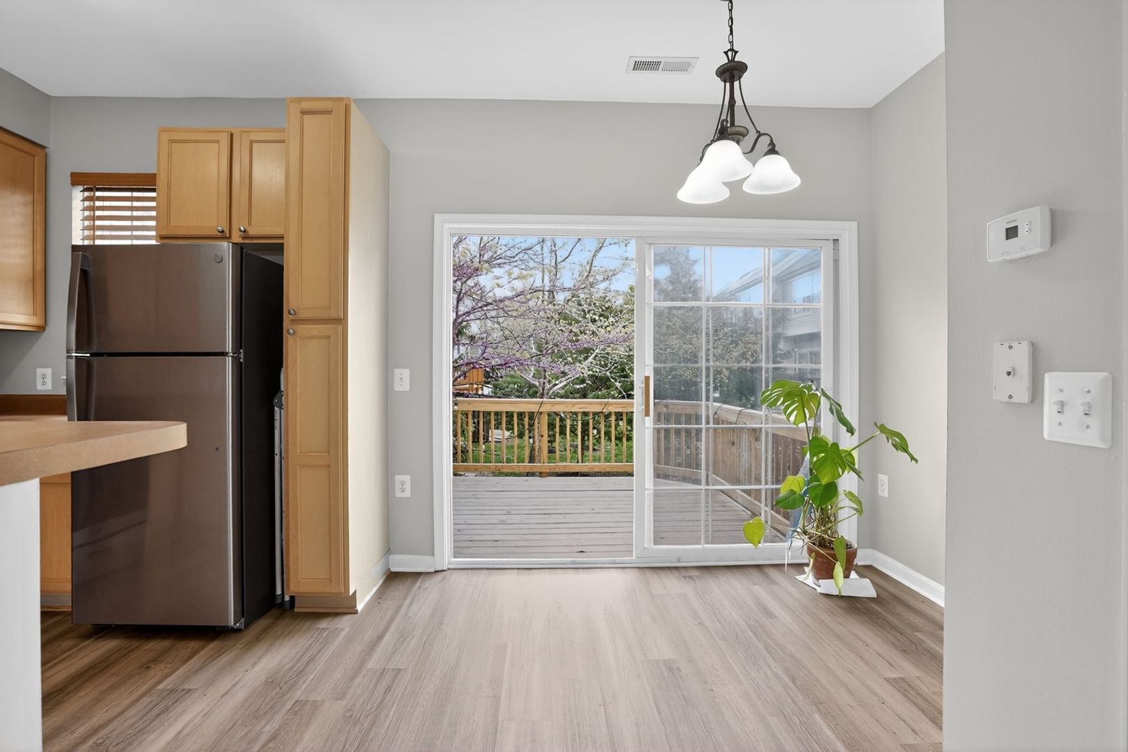 Building Photo - 23185 Blackthorn Square