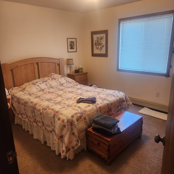 Building Photo - 805 Inman St