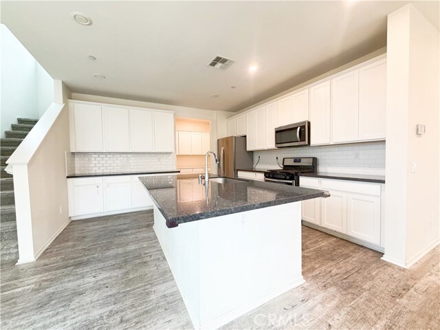 Building Photo - 5372 Malibu Way