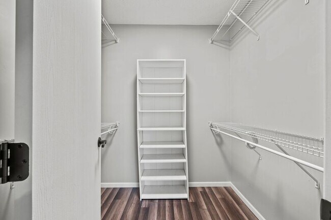Building Photo - 1522 Sargas St