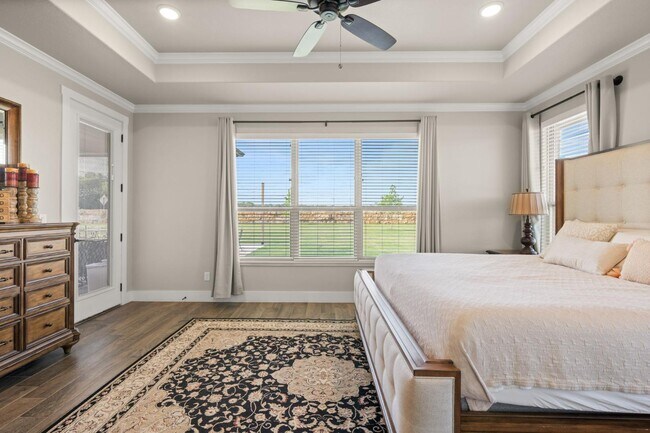 Building Photo - 3020 Keifer Marshall Dr