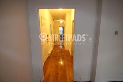 Building Photo - 2 bedroom in Boston MA 02115