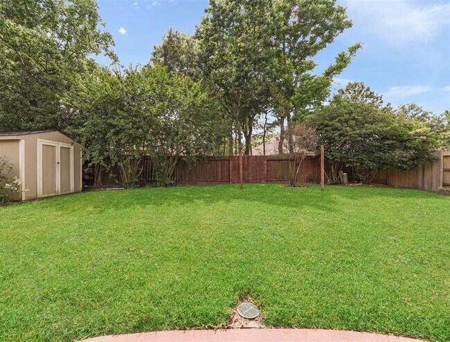 Building Photo - 18419 Wolf Creek Tr