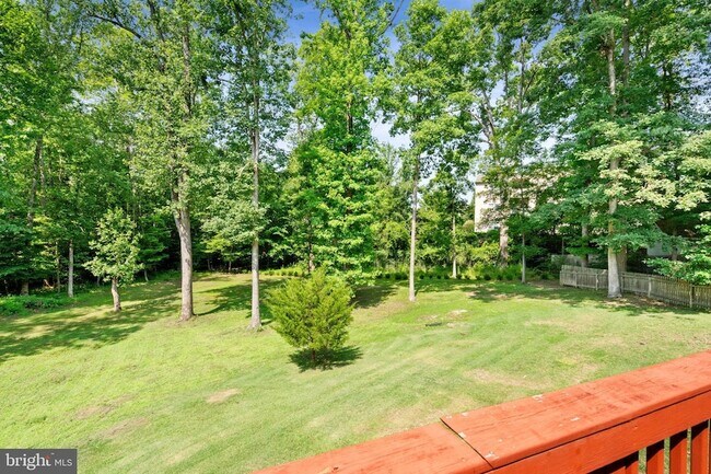 Building Photo - 127 Pilgrim Cove