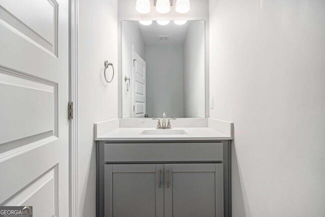 Building Photo - 124 Crest Pointe S