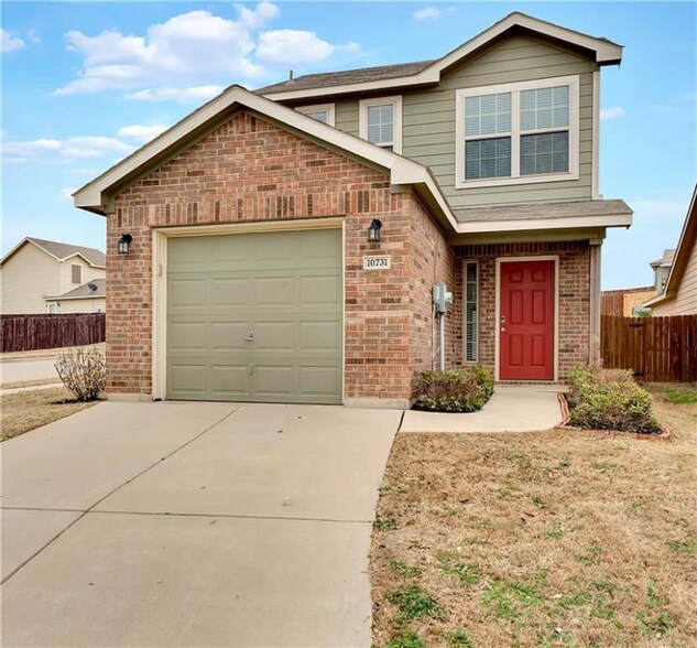 Primary Photo - 10731 Deauville Dr