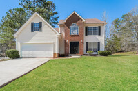 Building Photo - Elegant Living in Lithonia