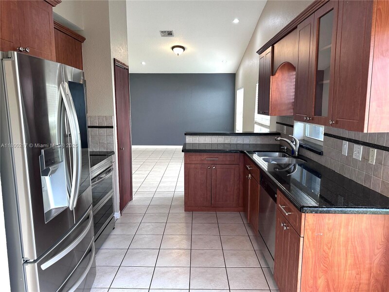 Building Photo - 491 NW 188th Terrace