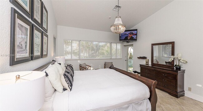 Building Photo - 302 Balboa St