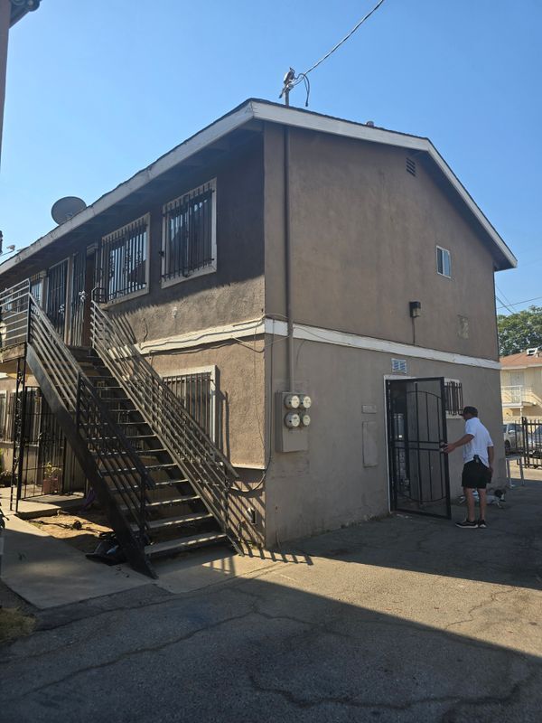 Building Photo - 1520 Mount Vernon Ave