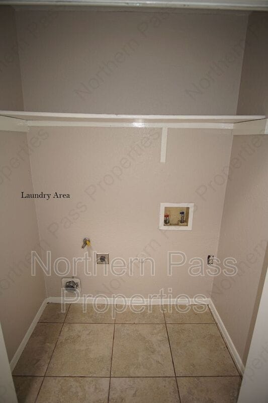 Building Photo - 1376 Trudy Elaine Dr