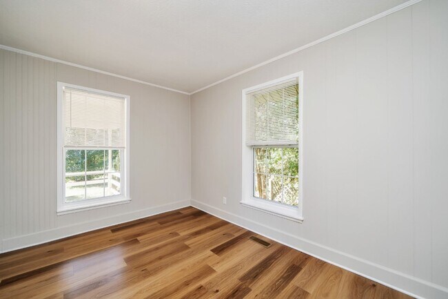 Building Photo - Your Perfect Pell City Retreat – Stylish, Spacious & Ready to Call Home!