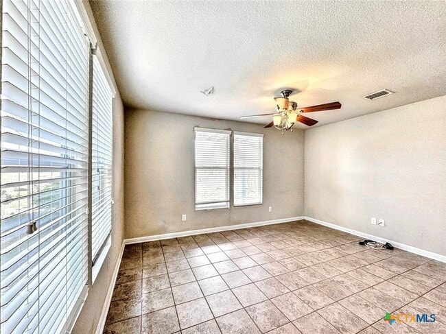 Building Photo - 338 Trestle Tree