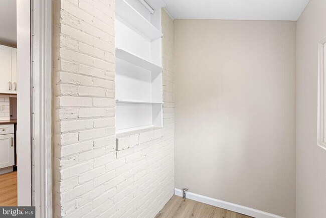Building Photo - 35 N State Rd