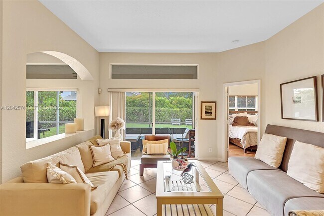 Building Photo - 3711 Falcon Ridge Cir