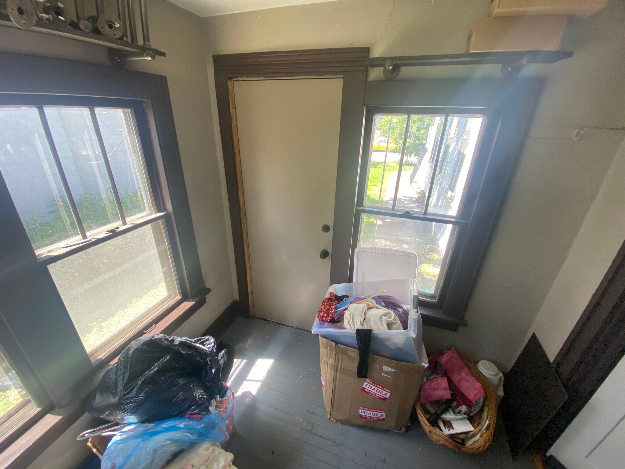 Side sunroom - 1715 6th St NE