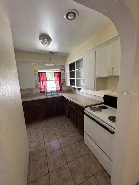 Building Photo - 734 21st Ave S