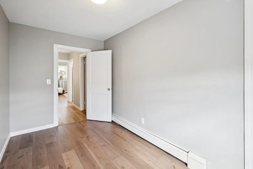 Building Photo - 1543 S Corlies St