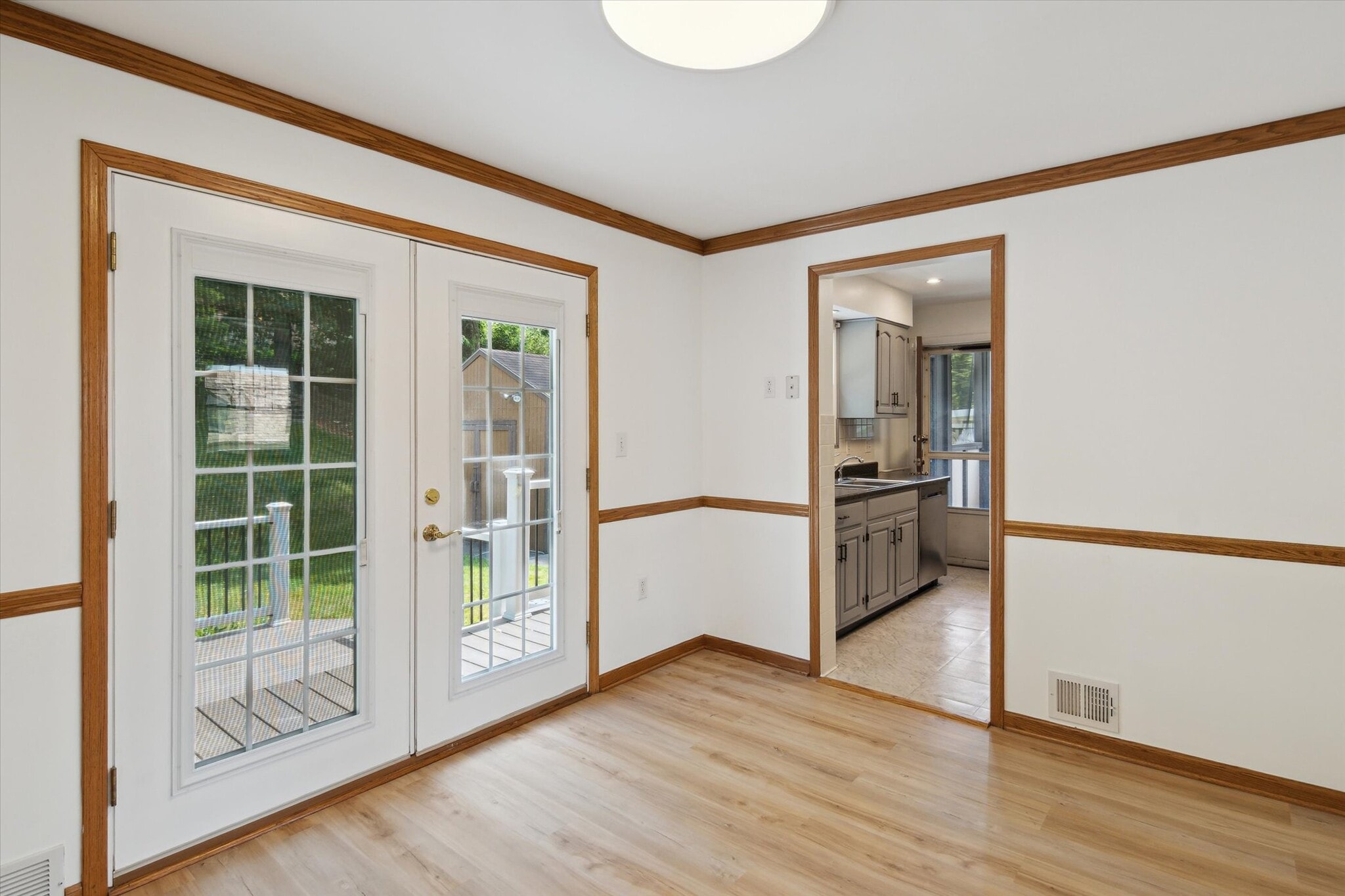 Building Photo - 4125 Tuxey Ave