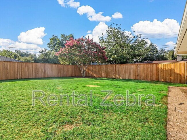 Building Photo - 3212 Altman Dr