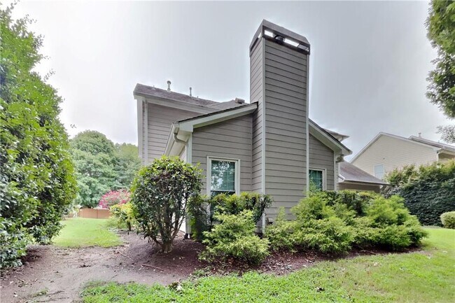 Building Photo - 1438 Grovehurst Dr