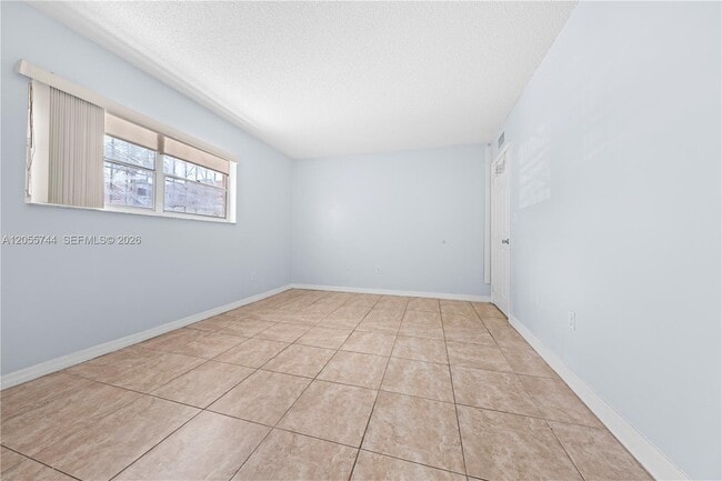 Building Photo - 260 NW 107th Ave